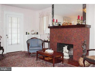 112 Washington Ave, Havertown, PA 19083 - photo 6