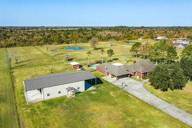 5250 Lauren Rd, Alvin, TX 77511 - photo 2