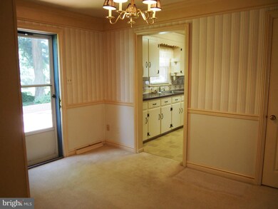 17900 Pin Oak Rd, Hagerstown, MD 21740 - photo 6