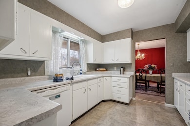 1211 W Kimberly Ave, Kimberly, WI 54136 - photo 7