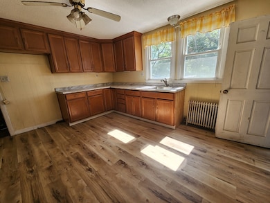 805 Hathaway Rd unit 809, New Bedford, MA 02740 - photo 2