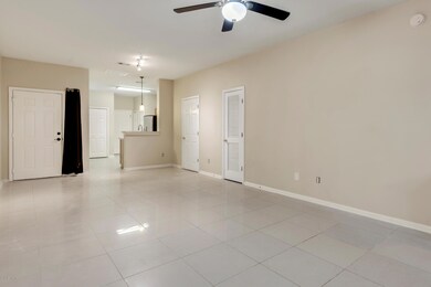 4782 Playpen Dr, Jacksonville, FL 32210 - photo 4