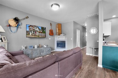 9233 188th St NW, Stanwood, WA 98292 - photo 6