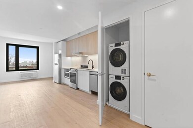 827 Sterling Place unit 3H, Brooklyn, NY 11216 - photo 4