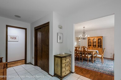 4 Banfield Ct, Middletown, NJ 07748 - photo 3