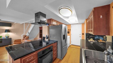 11th Pl.-Kitchen 1