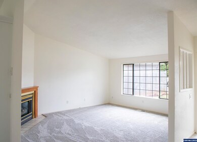 1281 Chrissy Ct S, Salem, OR 97306 - photo 5