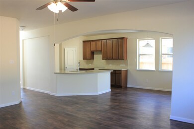 1668 Maggie Trail Dr, Alvin, TX 77511 - photo 7