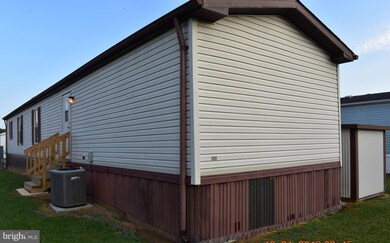 7511 Biscayne Bay Blvd, Middle River, MD 21220 - photo 2