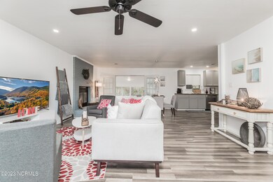 1312 Wolf Swamp Rd, Jacksonville, NC 28546 - photo 4