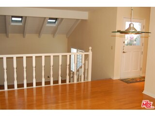 2421 Vanderbilt Ln unit 4, Redondo Beach, CA 90278 - photo 5