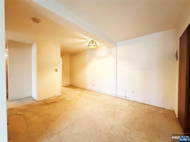 154 Bowers St unit 204, Jersey City, NJ 07307 - photo 6