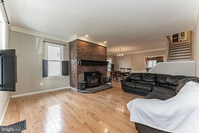 25 S 8th St, Quakertown, PA 18951 - photo 4