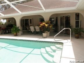 Pool & Lanai