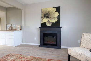 14718 Mortenson St, Williston, ND 58801 - photo 5