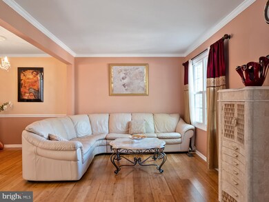 6202 Mockingbird Pond Terrace, Burke, VA 22015 - photo 4