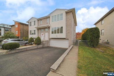 146B Myrtle Ave, Fort Lee, NJ 07024 - photo 2