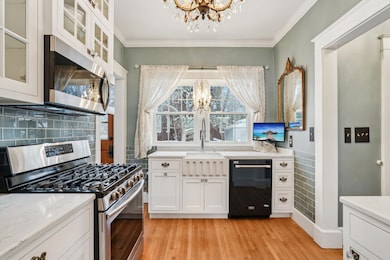 806 Racine St, Delavan, WI 53115 - photo 3