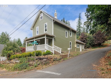 492 SE 3rd St, Toledo, OR 97391 - photo 2