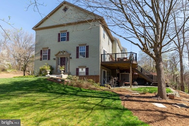 5731 Mason Bluff Dr, Burke, VA 22015 - photo 2