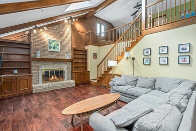 8161 Linden Leaf Circle-5.jpg-SMALL