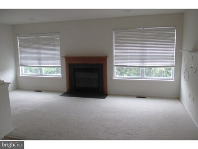 1053 Buckingham Dr, West Deptford, NJ 08086 - photo 5