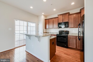 8713 Sagebrush Ln, Laurel, MD 20724 - photo 2