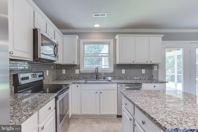 4458 Willow Tree Ln, King George, VA 22485 - photo 6