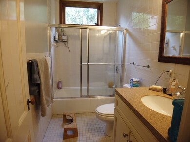 82 Hammond St unit 2, Cambridge, MA 02138 - photo 7