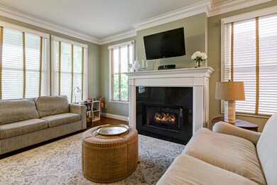 1022 Perry St, Columbus, OH 43201 - photo 7