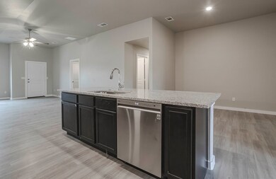 1123 Canal St, Odessa, TX 79765 - photo 7