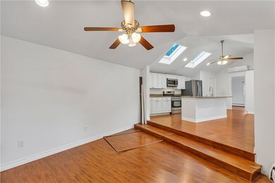 89 Intervale Rd, Cranston, RI 02910 - photo 5