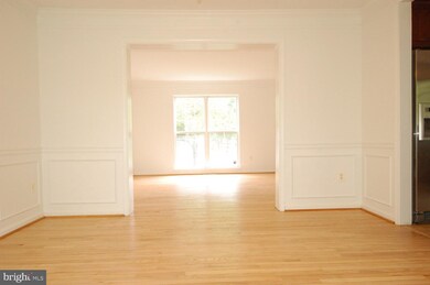 12919 Creamery Hill Dr, Germantown, MD 20874 - photo 3