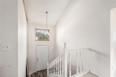 6618 W 152nd St, Overland Park, KS 66223 - photo 3