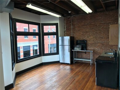 28 Summer St, Pawtucket, RI 02860 - photo 6