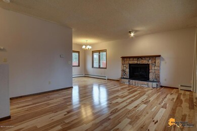 Living Room w/Fireplace