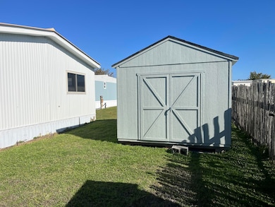 2203 Appaloosa Ln, Arcata, CA 95521 - photo 2