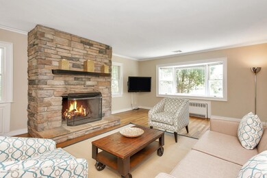 11 Grove St, Cos Cob, CT 06807 - photo 5