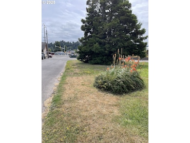 1 Juniper Ave, Reedsport, OR 97467 - photo 2