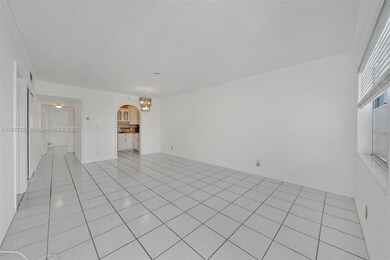 751 Pine Dr unit 209, Pompano Beach, FL 33060 - photo 5