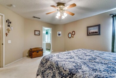 303 Charleston Dr, Wylie, TX 75098 - photo 5