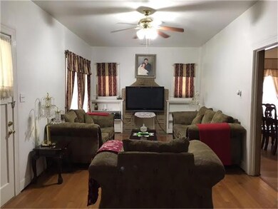 7009 Gammage St, Houston, TX 77087 - photo 3