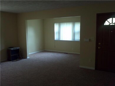 1210 Frisbee Dr, Columbus, OH 43224 - photo 6