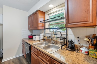 1175 Southridge Ave, Wilmington, OH 45177 - photo 6