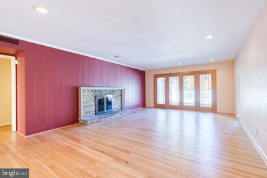602 Hampton Ln, Towson, MD 21286 - photo 2