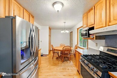 Remodeled Beautiful Kitchen