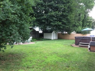 40 Duchess Rd, Cumberland, RI 02864 - photo 4