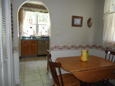 Breakfast Room