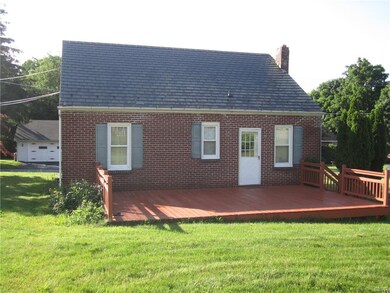 1499 2nd St, Pen Argyl, PA 18072 - photo 3