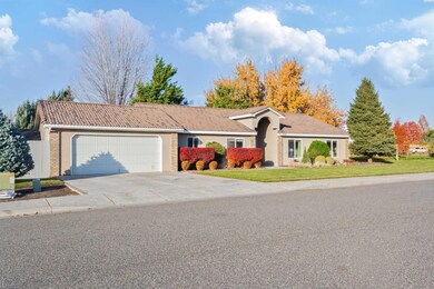 5504 Warbler Ln, West Richland, WA 99353 - photo 3